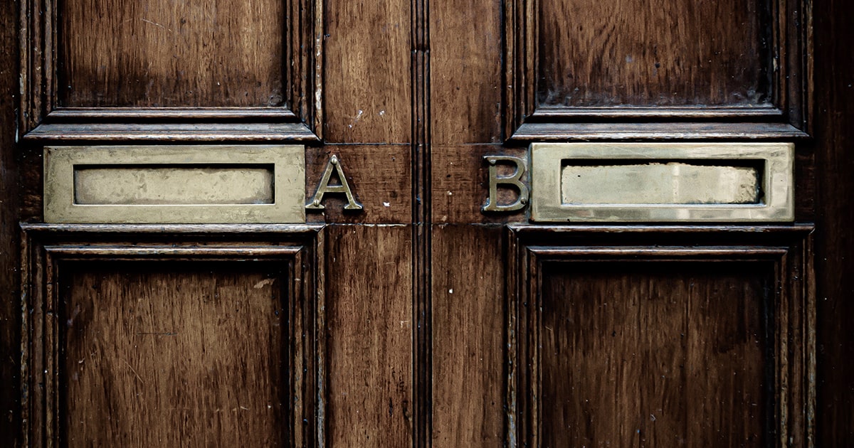 The difference between factoring and invoice discounting article